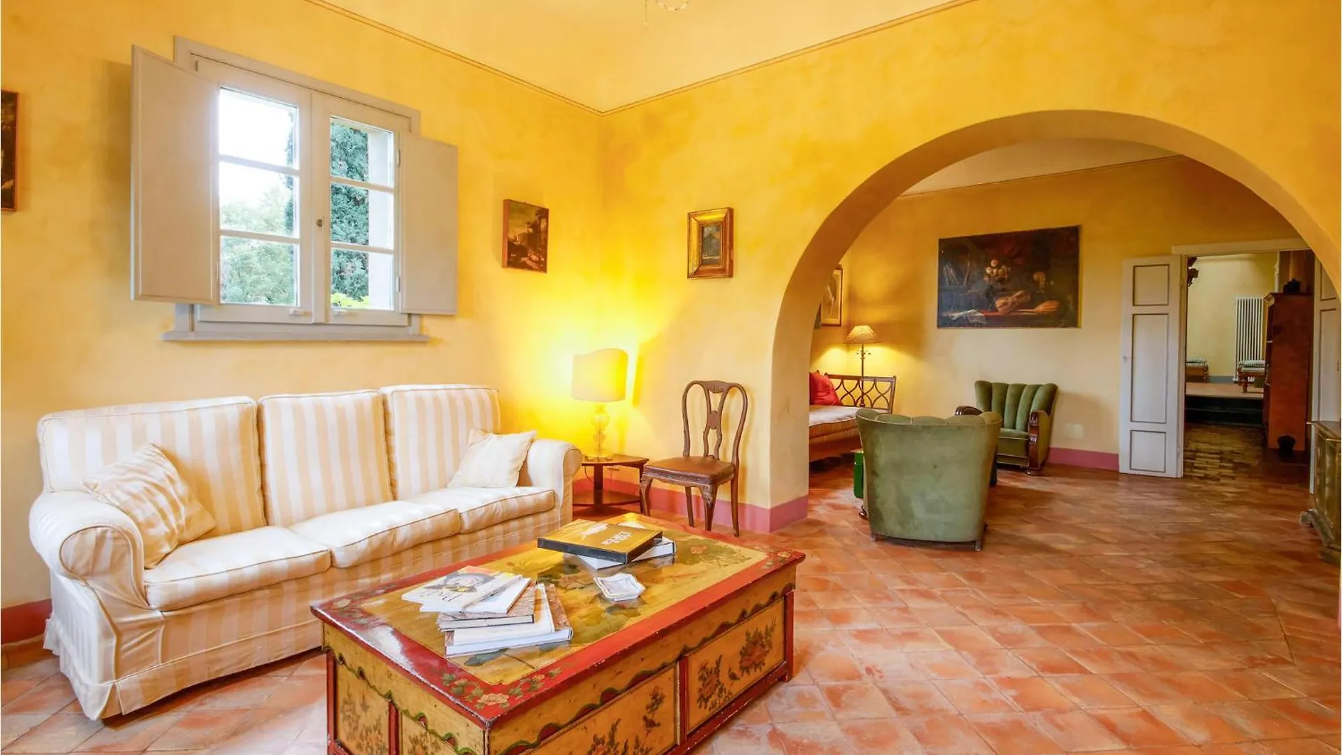 Castagneto Villa Ghizzano