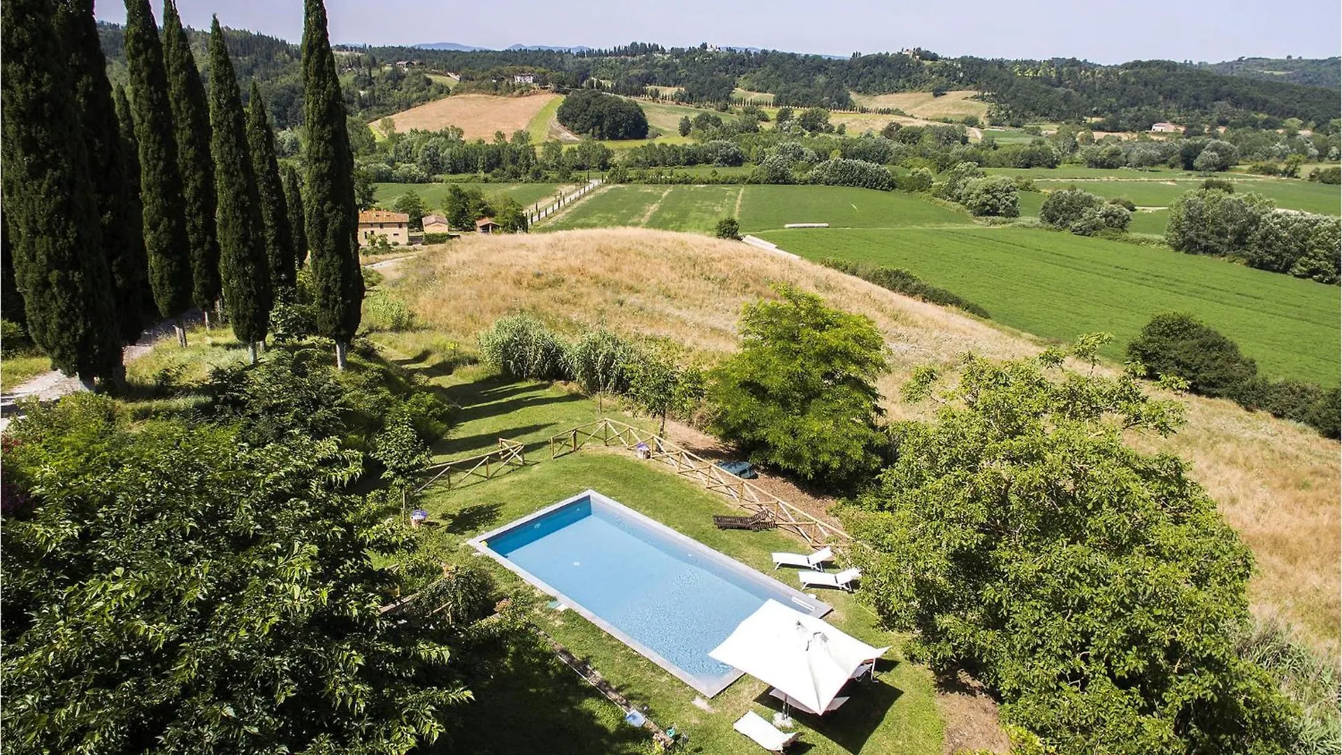 Castagneto Villa Ghizzano 0*,  Italy
